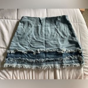 Lulus jean skirt
